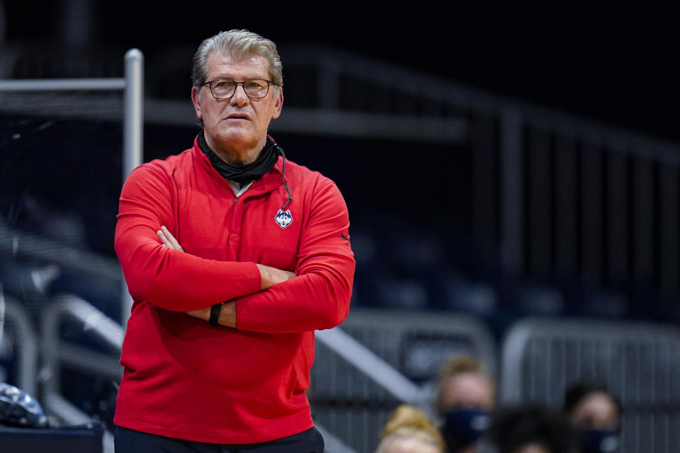 Connecticut head coach Geno Auriemma is not a fan of the transfer portal. (AP)