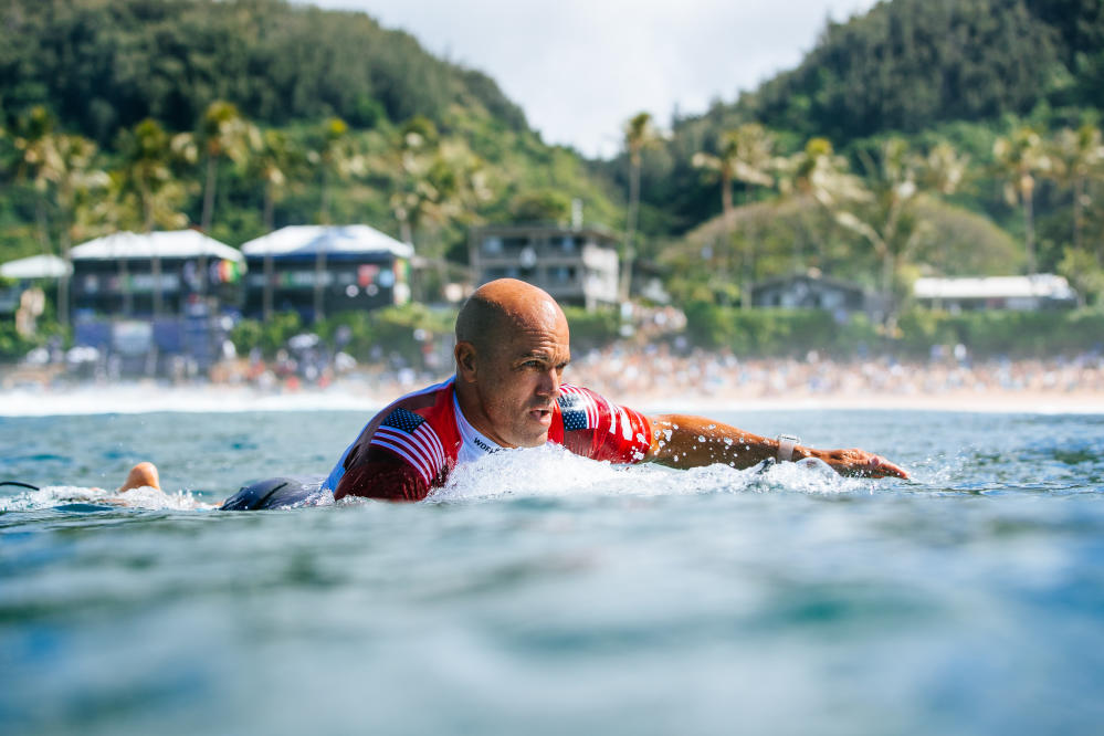 surf kelly slater 2022