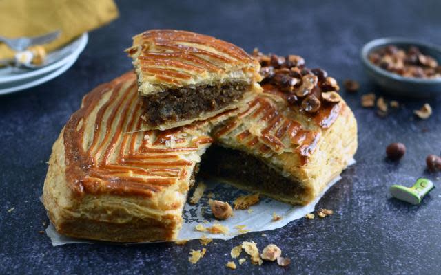 Une noisette dans la galette