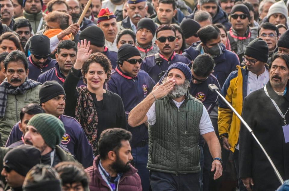 Rahul Gandhi and his sister Priyanka Gandhi Vadra arrive in Srinagar, Kashmir, at the end of the first leg of his walkathon. (AP)