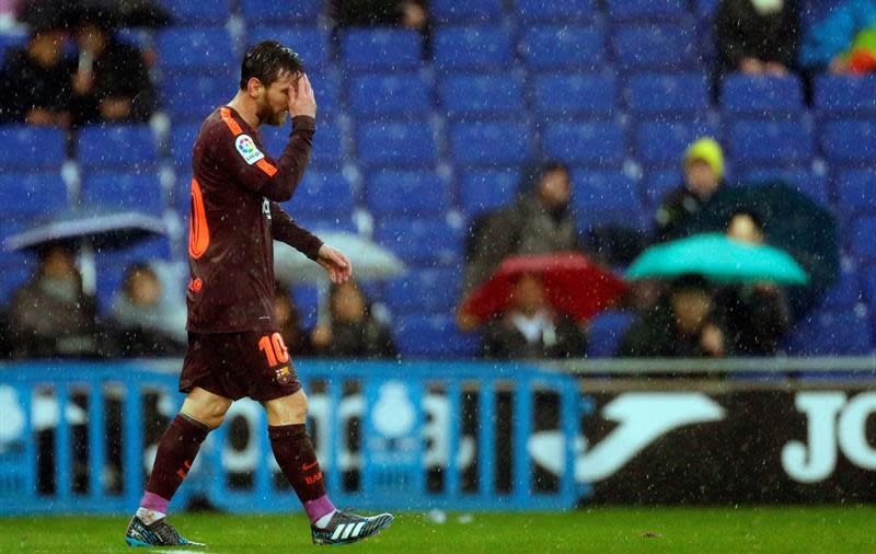 El Espanyol anuncia que prohibirá la entrada en su estadio a seguidores con  camiseta del Barça - El Triangle