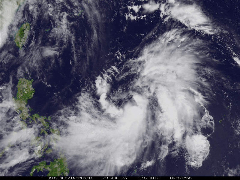 卡努將開颱風眼。（圖／翻攝自NOAA）