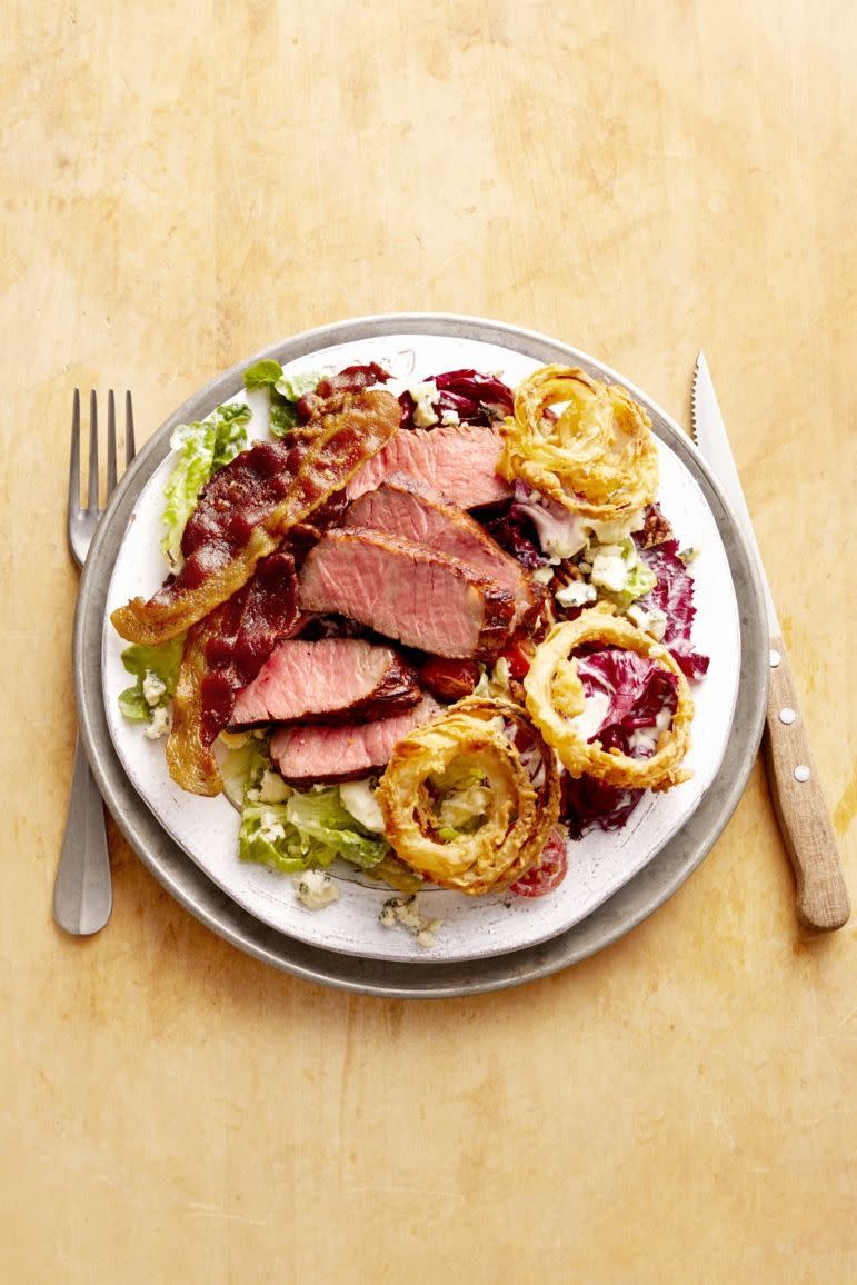 Steak and Bacon Salad With Chipotle Dressing