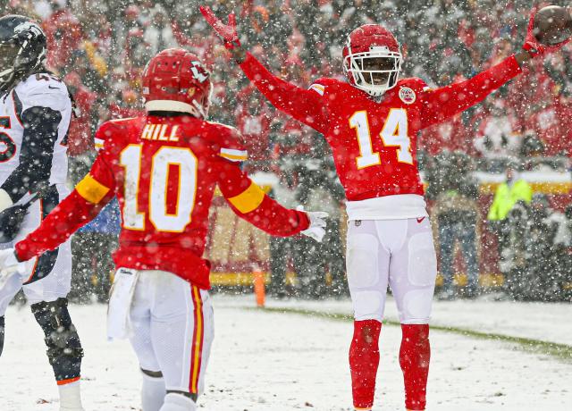 Tyreek Hill trade: Current, former Kansas City Chiefs players react