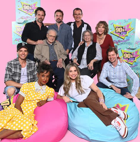 <p>Araya Doheny/Shutterstock</p> The cast of 'Boy Meets World' at 90s Con 2023