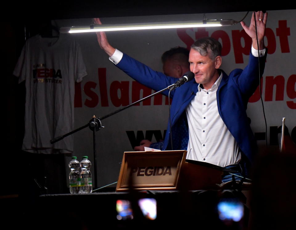 AfD-Politiker Björn Höcke bei einem Auftritt bei Pegida im September 2021 in Dresden (Bild: REUTERS/Matthias Rietschel)