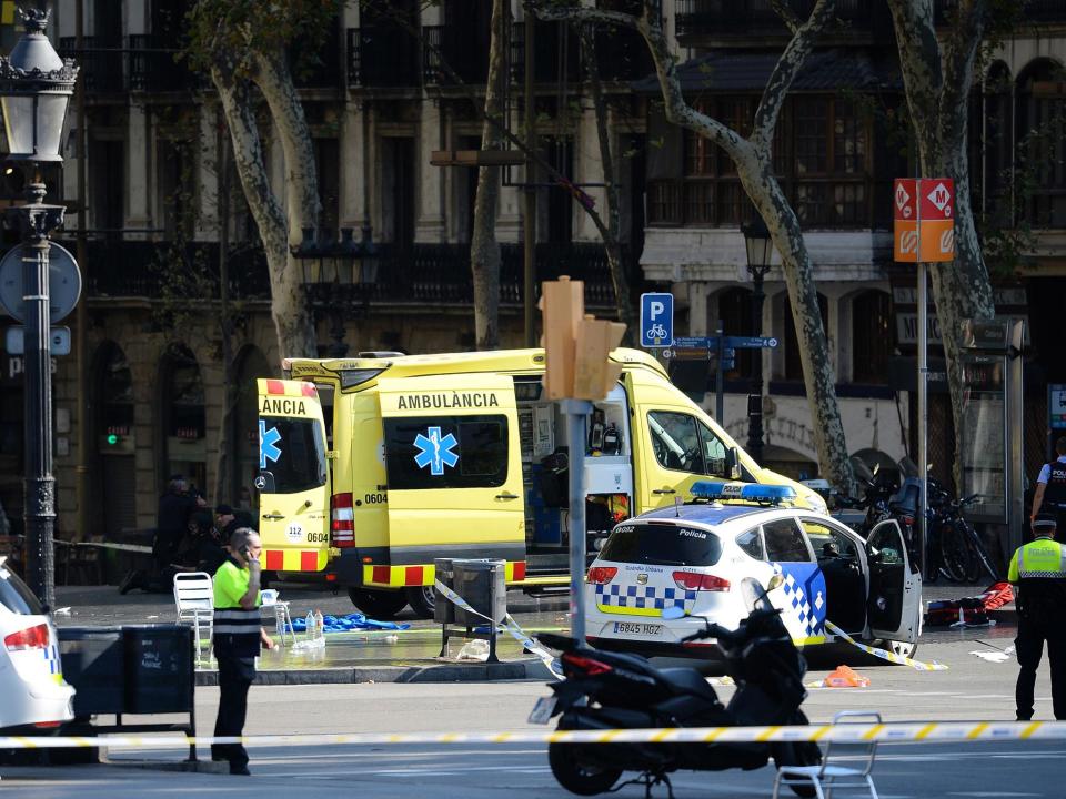 Barcelona terror attack: Witnesses report 'loud crash' followed by 'stampede' of screaming people