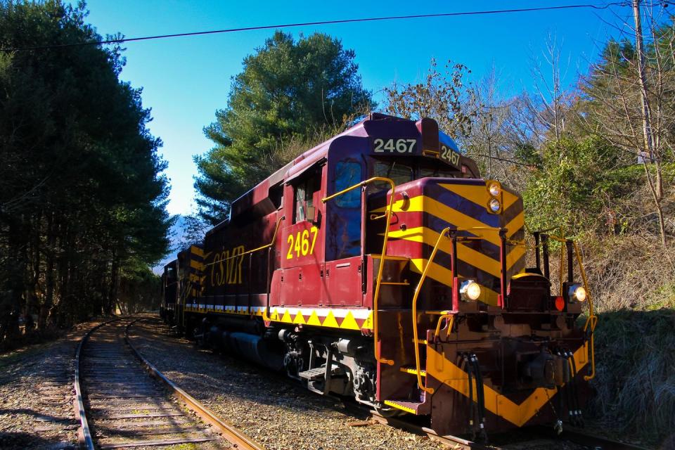 9) Great Smoky Mountains Railroad