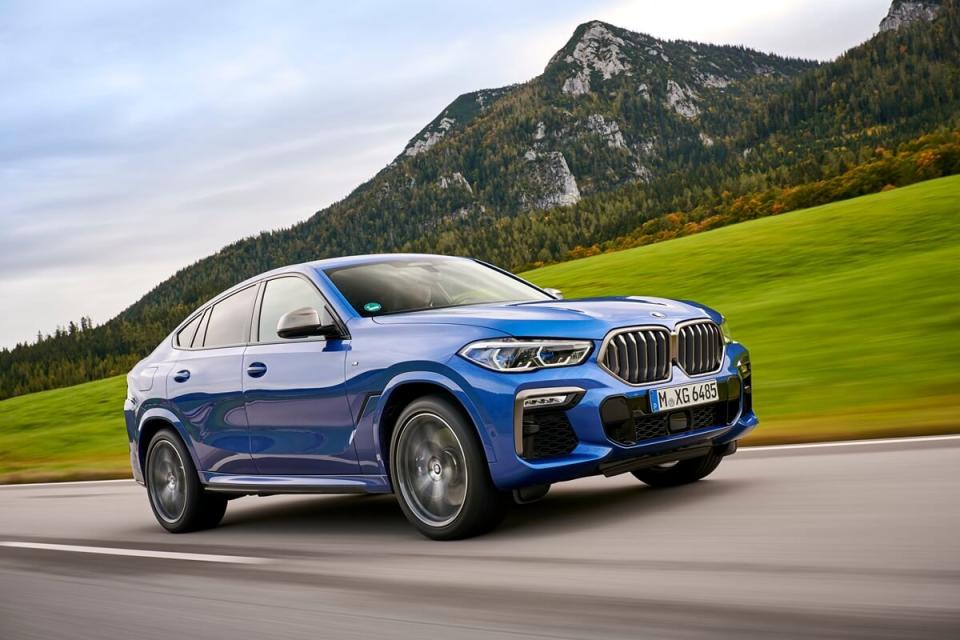 P90373776_highRes_the-new-bmw-x6-m50i-.jpg