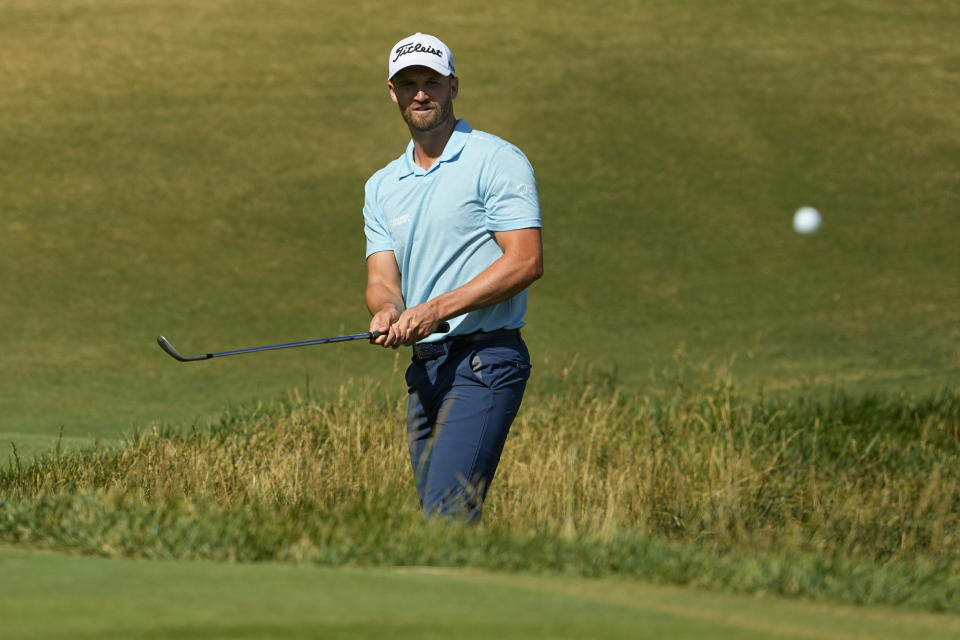 Wyndham Clark hits from the rough on the sixth hole during the final round of the U.S. Open golf tournament at Los Angeles Country Club on Sunday, June 18, 2023, in Los Angeles. (AP Photo/Matt York)