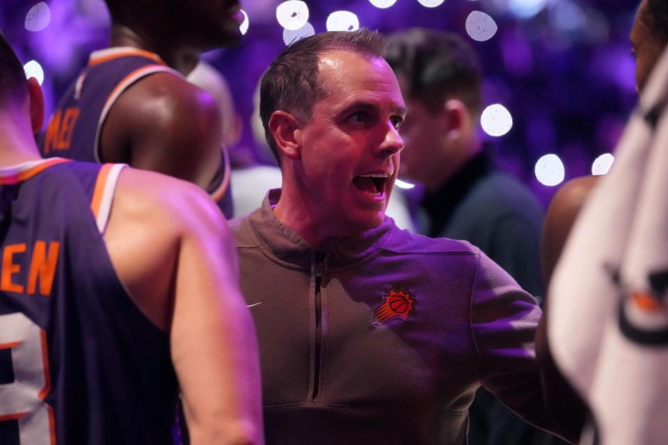 Phoenix Suns head coach Frank Vogel speaks to his team during a timeout in their game against the Memphis Grizzlies at the Footprint Center in Phoenix on Jan. 7, 2024.