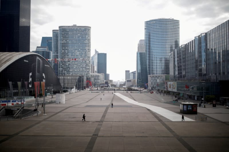 FILE PHOTO: Lockdown imposed to slow the spreading of the coronavirus disease (COVID-19) in Paris