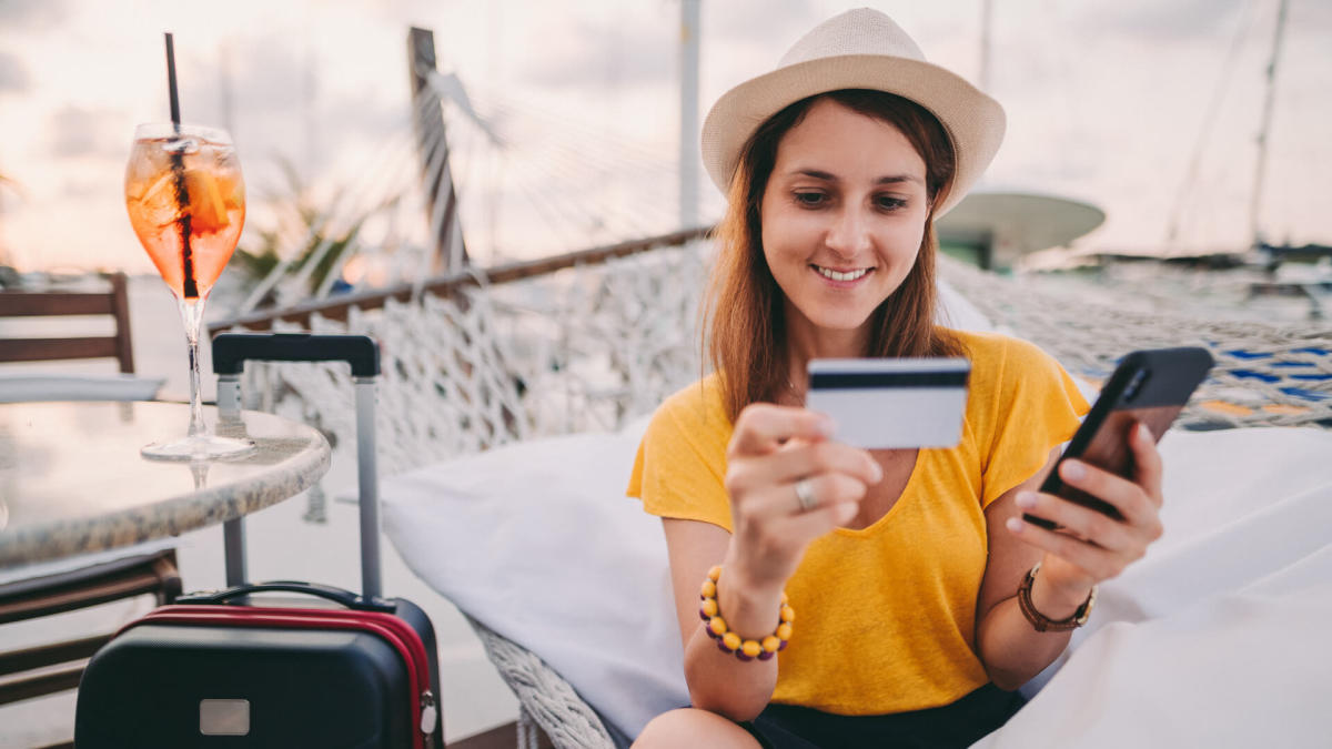 Try These 4 Credit Card Tips for Relaxing Travel