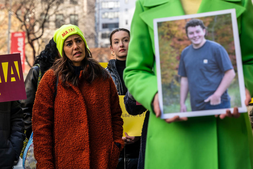Image: Mothers Against Media Addiction Group Demonstrates Outside Facebook's Parent Company Meta's New York Office (Spencer Platt / Getty Images)