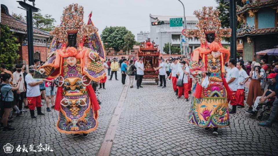 台灣燈會踩街遊行五日登場，將有逾五百人表演團隊開道。（台北市文化局提供）