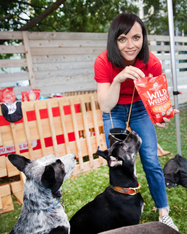 <p>Jenni Girtman/AP Images for Stella & Chewy's</p>