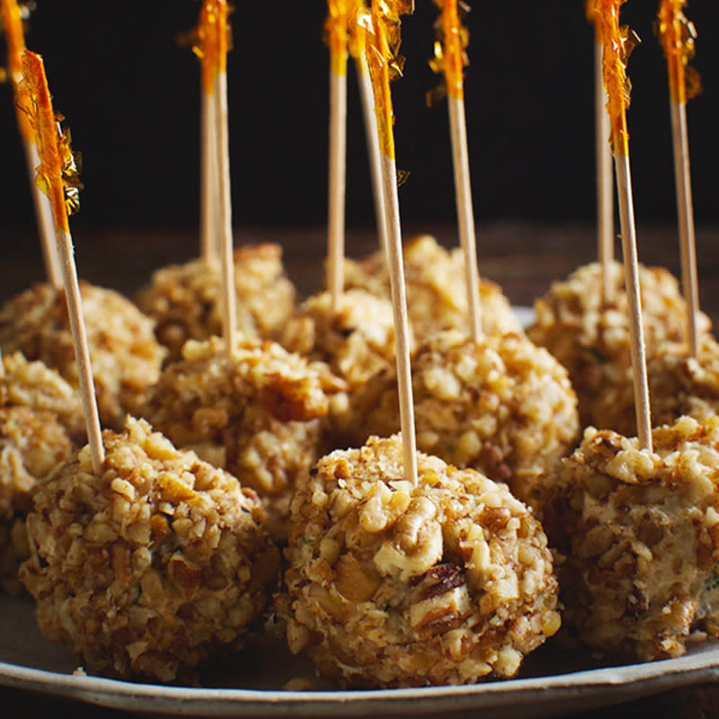 <p>Simply So Healthy</p><p>No need for crackers with these mini cheeseballs! Everyone will love the combination of bacon, chives and cheddar.</p><p><strong>Get the recipe: <a href="http://simplysohealthy.com/low-carb-mini-bacon-chive-cheeseballs/" rel="nofollow noopener" target="_blank" data-ylk="slk:Low-Carb Mini Bacon Chive Cheeseballs;elm:context_link;itc:0;sec:content-canvas" class="link ">Low-Carb Mini Bacon Chive Cheeseballs</a></strong></p>