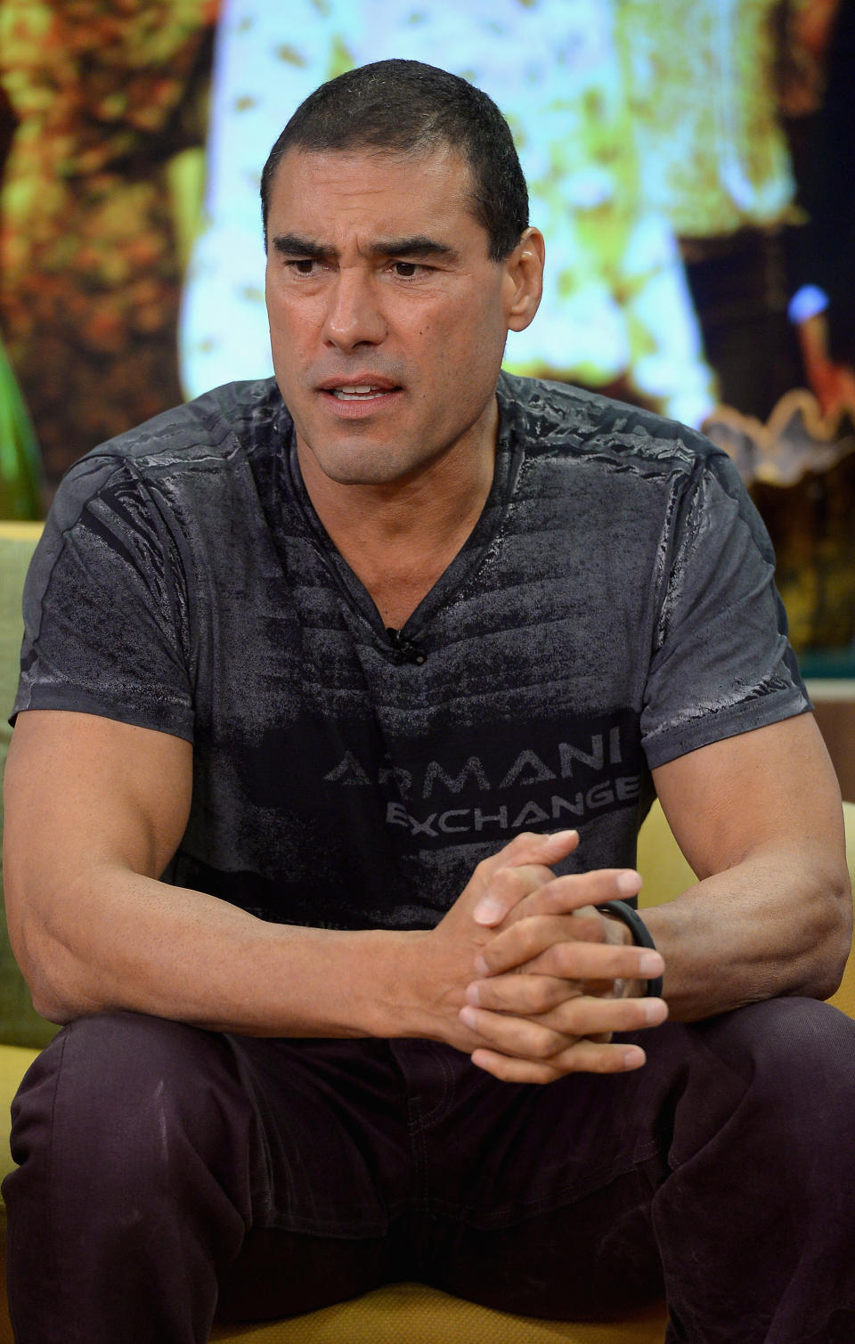 MIAMI, FL - OCTOBER 09:  Eduardo Yanez visit the set of 'Despierta America' to promote his film 'Ladrones' at Univision Studios on October 9, 2015 in Miami, Florida.  (Photo by Gustavo Caballero/Getty Images)