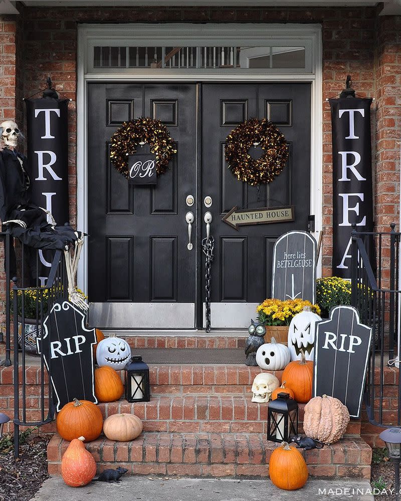 Haunted porch