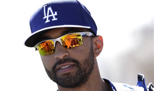 Dodgers' Matt Kemp heads to DL with hamstring strain