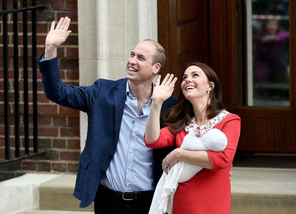 See the First Photos of the New Royal Baby!