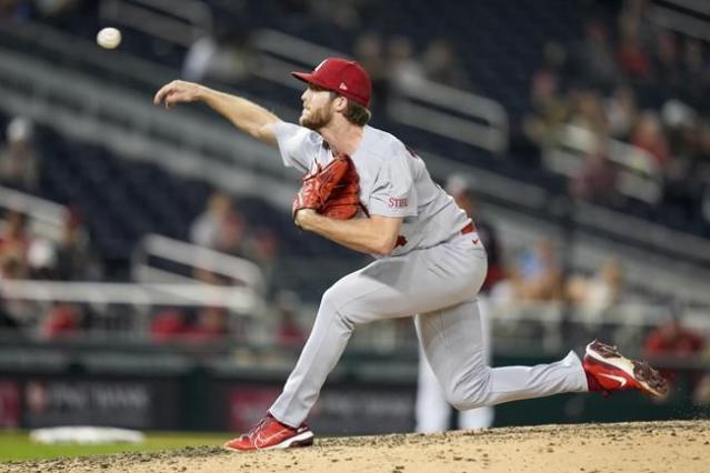 2 St. Louis Cardinals players placed on the injured list Friday