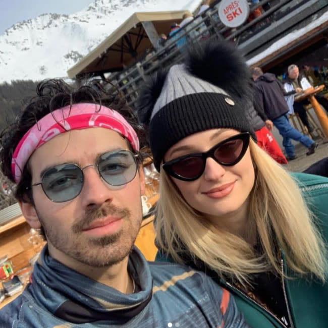 Sophie Turner y Joe Jonas credit:Bang Showbiz