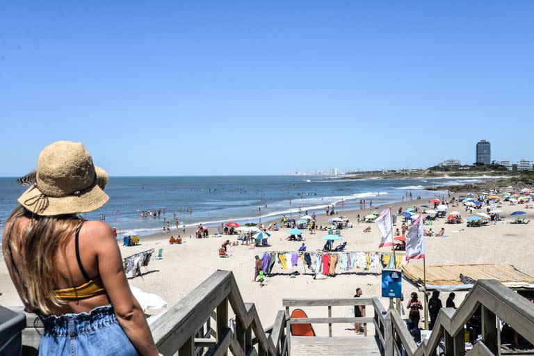 Punta del Este despidió la primera quincena con altísimas temperaturas y mucho menos gente que en temporadas anteriores