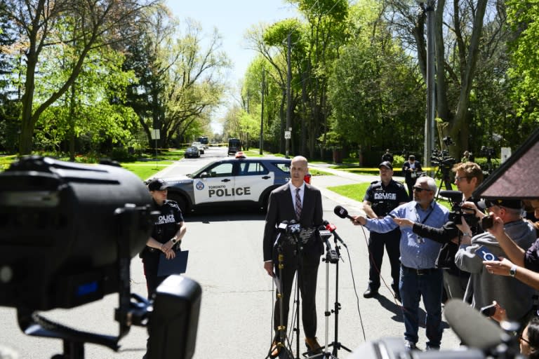 Bei einer Schießerei in unmittelbarer Nähe des Hauses des kanadischen Rap-Stars Drake in Toronto ist Polizeiangaben zufolge am Dienstag ein Wachmann schwer verletzt worden. (Christopher Katsarov Luna)