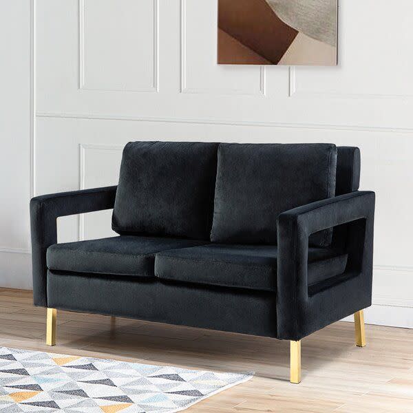 Kopervik Square Arm Loveseat