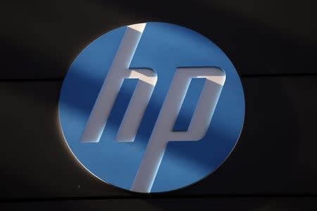 A Hewlett-Packard logo is seen at the company's Executive Briefing Center in Palo Alto, California January 16, 2013. REUTERS/Stephen Lam