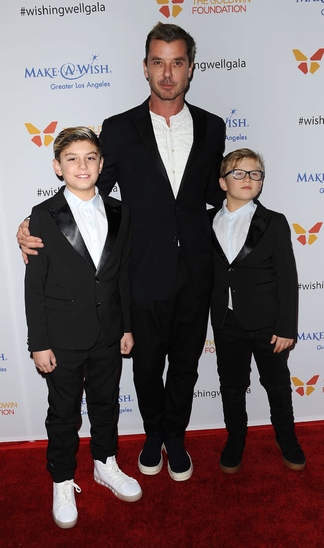 LOS ANGELES, CA – DECEMBER 07: (L-R) Kingston Rossdale, Gavin Rossdale, and Zuma Rossdale attend the 4th annual Wishing Well winter gala at Hollywood Palladium on December 7, 2016 in Los Angeles, California. <em>Photo by Jason LaVeris/FilmMagic.</em>