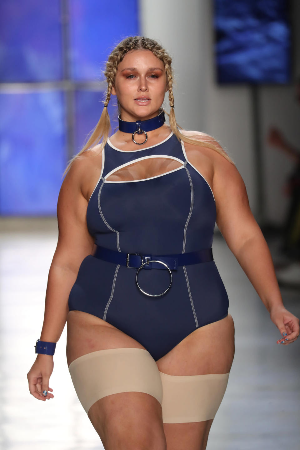 A model sports anti-chafe thigh bands during the Chromat show for New York Fashion Week. (Photo: Getty Images)