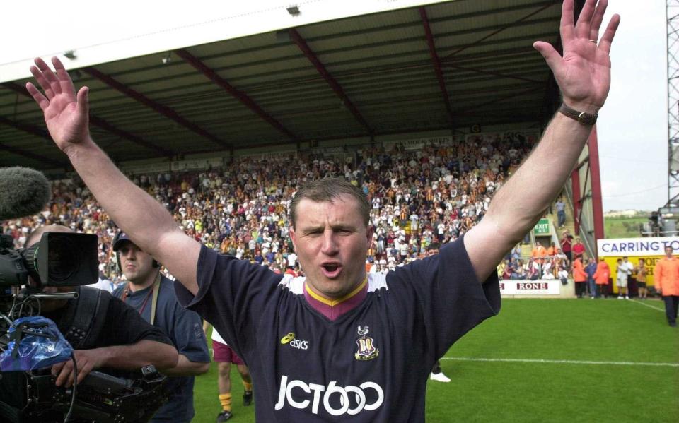 Paul Jewell celebrates after the Bradford City v Liverpool FA Carling Premiership match at The Vally Parade Stadium, Bradford - AllSport/Ross Kinnaird