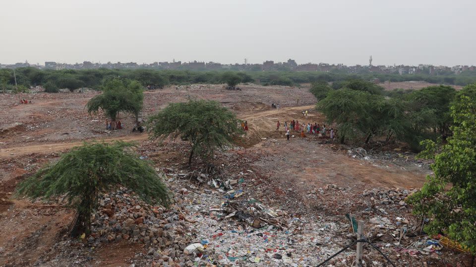 Hundreds of homes demolished next to New Delhi's Tughlaqabad Fort.  - Rhea Mogul/CNN
