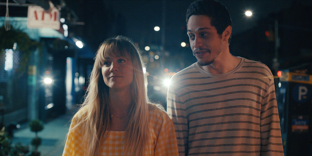 “Meet Cute” — Pictured: (l-r) Kaley Cuoco as Sheila, Pete Davidson as Gary - Credit: MKI Distribution Services