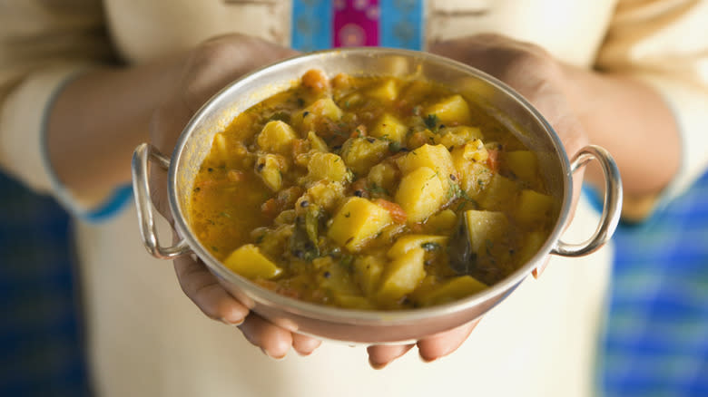 indian bombay potatoes