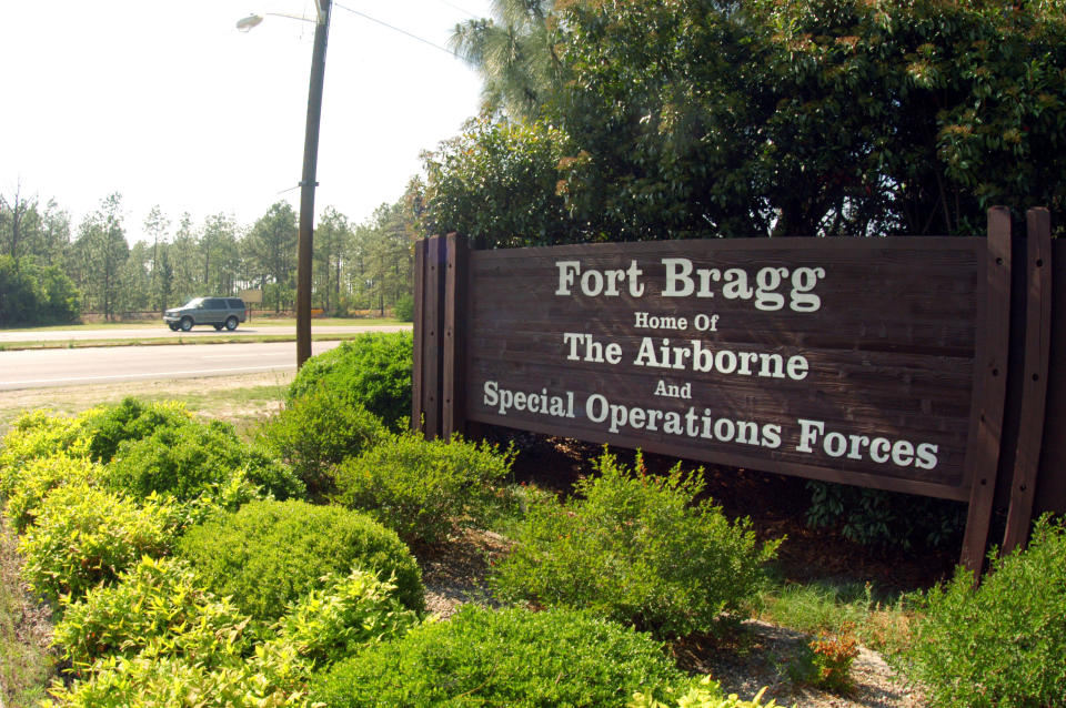 A sign shows  Fort Bragg information May 13, 2004 in Fayetteville, North Carolina. / Credit: Getty Images