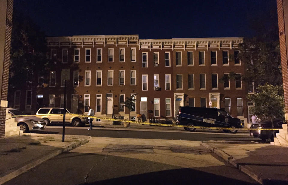 <p>Police investigate the scene of a multiple shooting in Baltimore on Saturday, Sept. 24, 2016. A police spokesperson said none of the injuries are life threatening. (AP Photo/Juliet Linderman)</p>