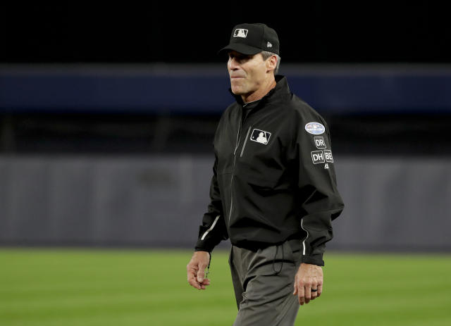 Umpire Angel Hernandez seeks 'sensitive' documents in MLB