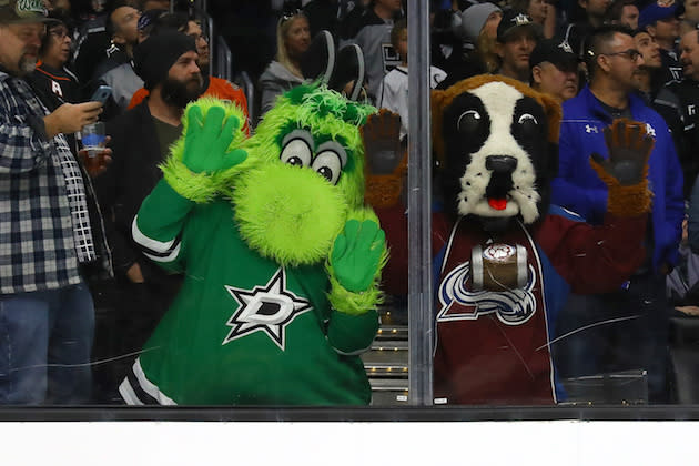 LOS ANGELES, CA – JANUARY 28: Mascots of the Dallas Stars and Colorado Avalanche are seen during the Bridgestone NHL Fastest Skater event during the 2017 Coors Light NHL All-Star Skills Competition as part of the 2017 NHL All-Star Weekend at STAPLES Center on January 28, 2017 in Los Angeles, California. (Photo by Bruce Bennett/Getty Images)