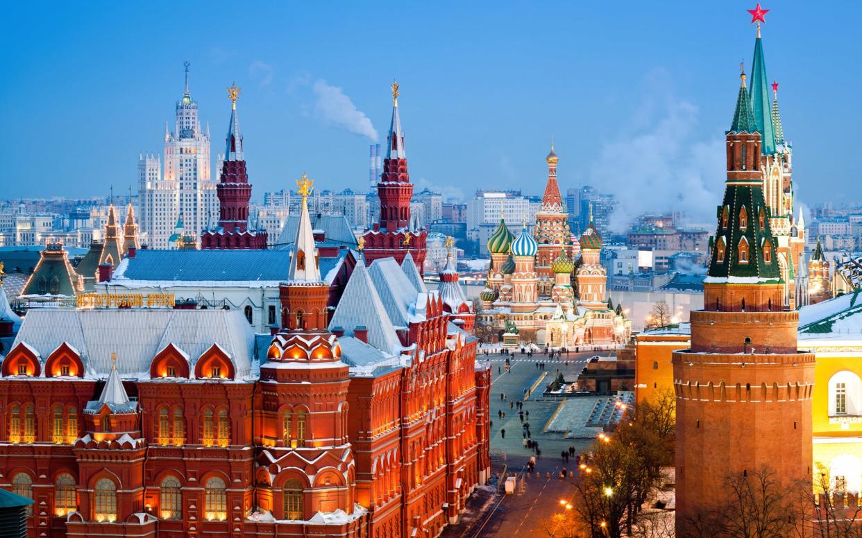 Many of Moscow's major attractions are around the central Red Square - Mordolff