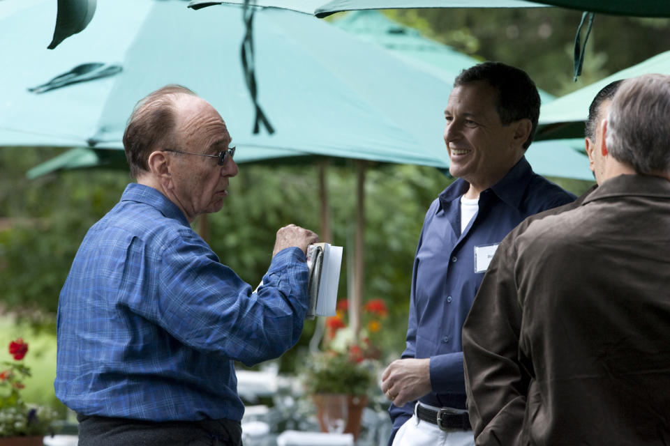 Rupert Murdoch and Robert Iger at the annual Allen & Co.'s media summit in Sun Valley, Idaho, Wednesday, July 8, 2009.(AP Photo/Nati Harnik)