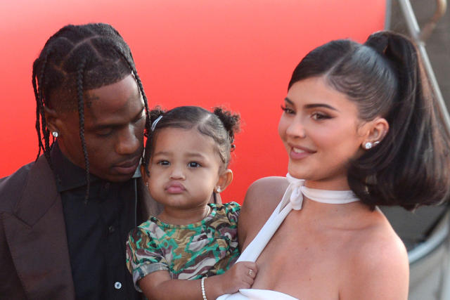 Travis Scott Plays Basketball With Daughter Stormi: Video