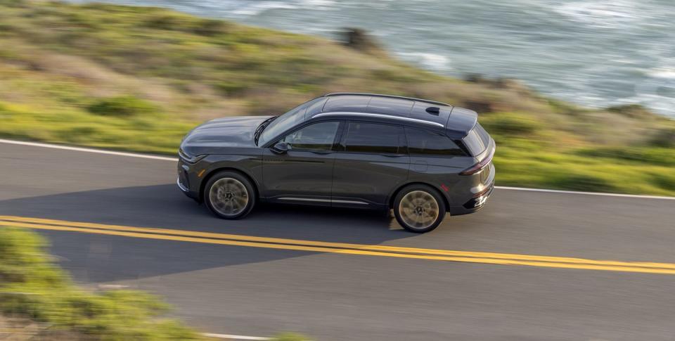 2024 lincoln nautilus suv