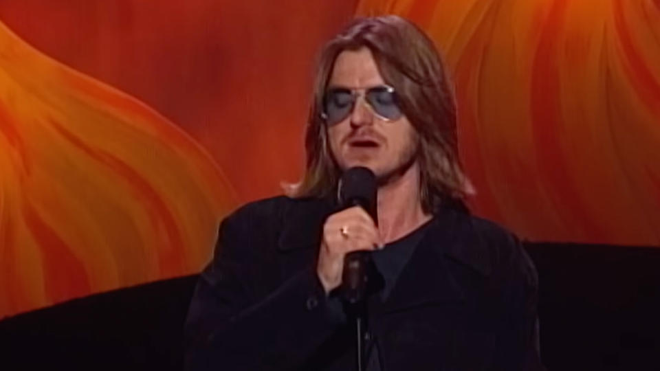 Mitch Hedberg doing standup