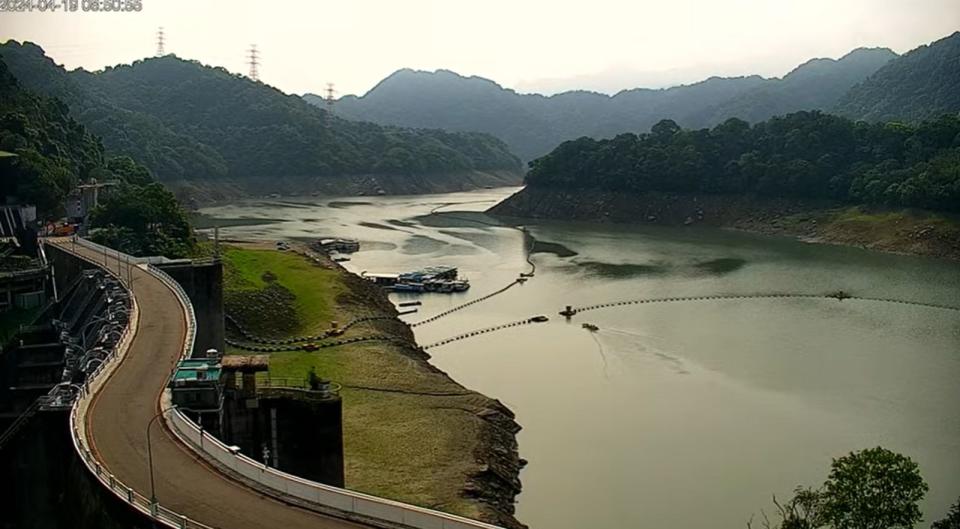 全台多的水庫蓄水量岌岌可危，其中石門水庫蓄水率僅24.6%，低於百年大旱同時期蓄水。（翻攝自YouTube@桃園智慧旅遊雲 Taoyuan Travel）