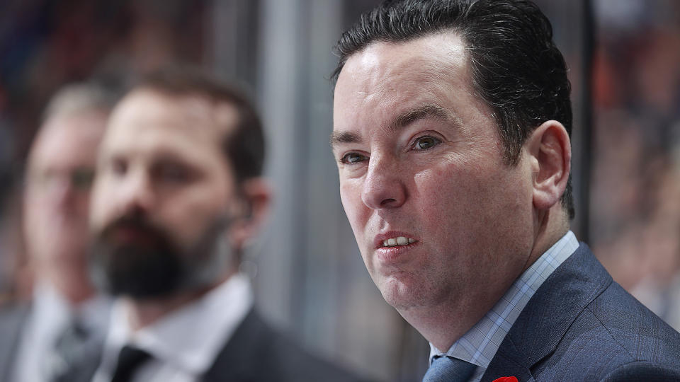 Oilers coach Jay Woodcroft is feeling the heat early in the 2023-24 NHL seaosn. (Photo by Jeff Vinnick/NHLI via Getty Images)