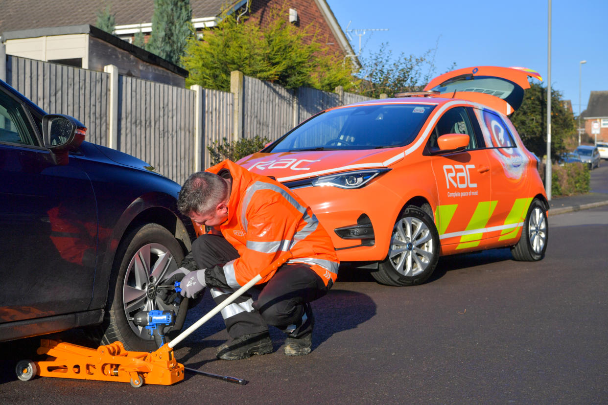 The RAC's new van attending a broken down vehicle