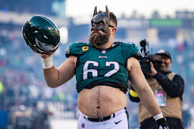 Sorry, Travis: Eagles C Jason Kelce featured in People's 'Sexiest Man Alive' issue - Yahoo Sports